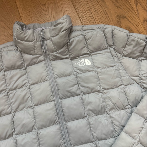 The North Face - ThermoBall Eco Jacket 2.0 - Men's Size L - Grey & White - NWOT - Picture 3 of 12
